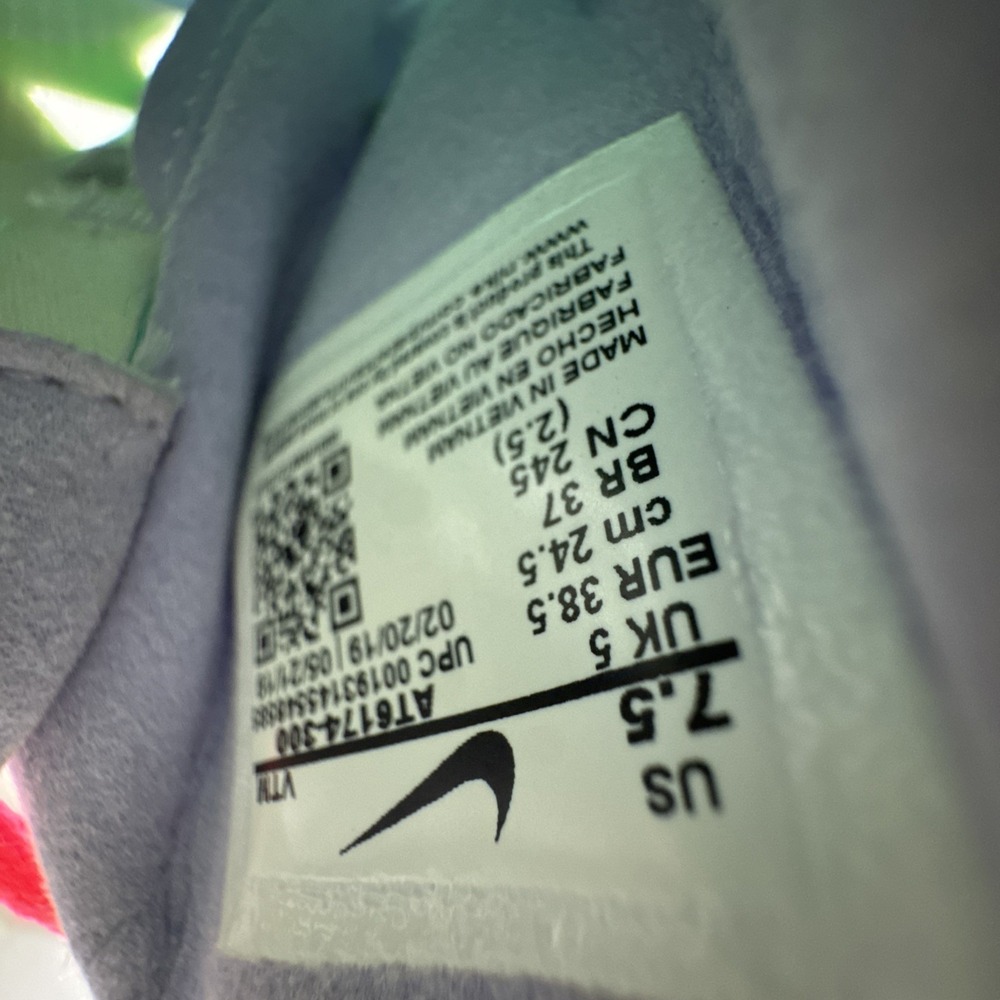Nike‎ Air Max 270 React Electro Green Lagoon  Womens Size 7.5 - Picture 6 of 8